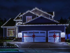 Christmas Light Installation: Light Up the Holidays!
